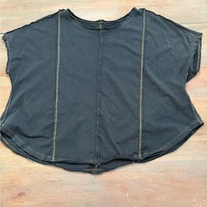 SHEIN Black Short Sleeve Tee with Stitch Detail